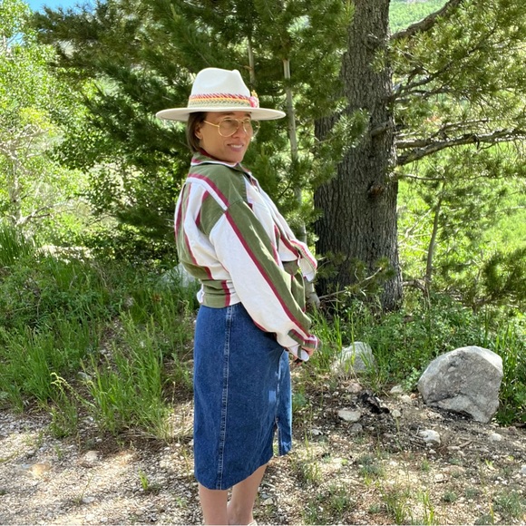Vintage Tommy Hilfiger Corduroy Striped 90’s Streetwear Button Down - Picture 3 of 10